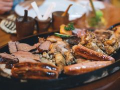 Carnivore-Meat cuts on hot plate