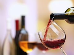 wine-glass-1450x967