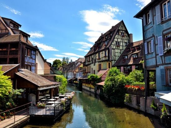 【プライベートツアー】アルザス地方 美しい町を訪れる旅＜英語ドライバーガイド／ストラスブール発＞