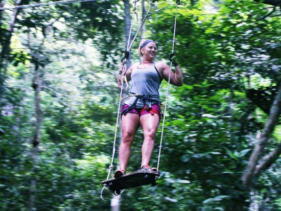 【クラビ発】ジップライン アドベンチャーツアー＜午前 or 午後／送迎付／英語ガイド＞