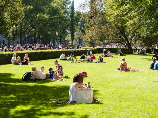 helsinki-889834_1920