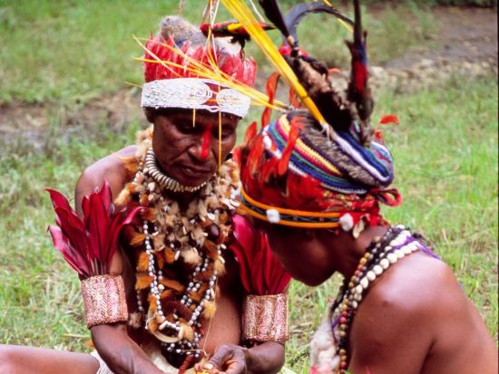 チンブー地方　伝統文化の村を巡る　半日観光ツアー＜英語ガイド付き／ゴロカ発＞