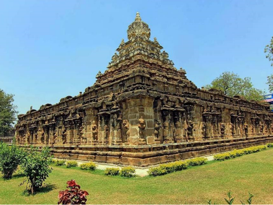 カーンチープラム＆マハーバリプラム 1泊2日ツアー＜貸切／英語ガイド／宿泊＆食事込／ホテル送迎＞