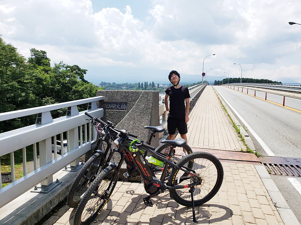 fuji adventure mountain bike