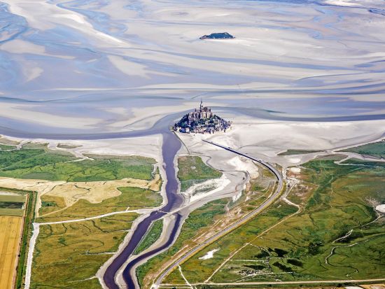 世界遺産モンサンミッシェル　ウルトラライトプレーン遊覧飛行 ＜フライト時間20分／日本語アシスタント／現地集合・解散＞