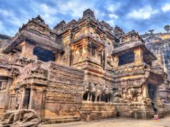 shutterstock_1039920103