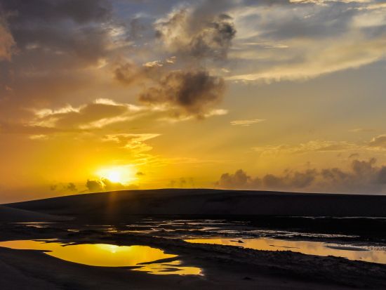 【5～10月限定】レンソイス・マラニャンセス国立公園3泊4日宿泊付ツアー★大レンソイスでセスナ遊覧飛行付き！＜英語ガイド／選べる出発地＞