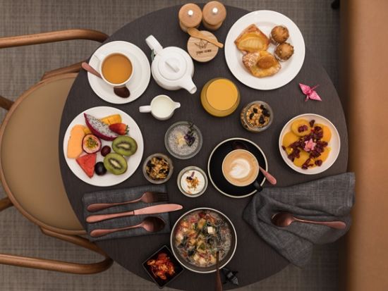 ペーパークレーン 食事券 オーストラリア創作料理＜ライリー クリスタルブルック コレクション リゾート内＞