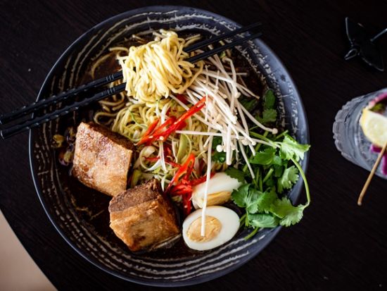 ペーパークレーン 食事券 オーストラリア創作料理＜ライリー クリスタルブルック コレクション リゾート内＞