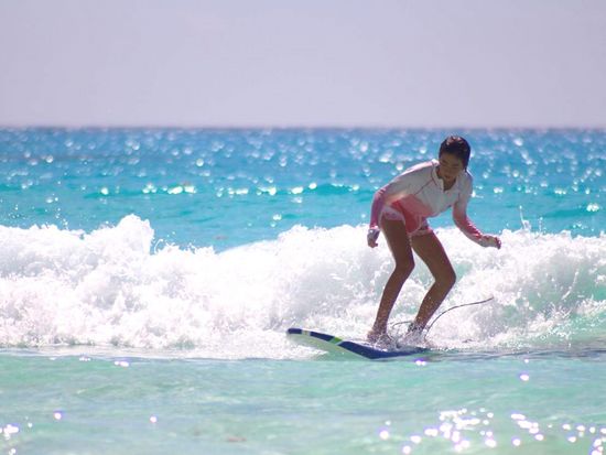 【完全プライベート】サーフィン体験レッスン　誰もが憧れる美しいカリブ海の波に乗ろう！＜日本語インストラクター＞の写真5