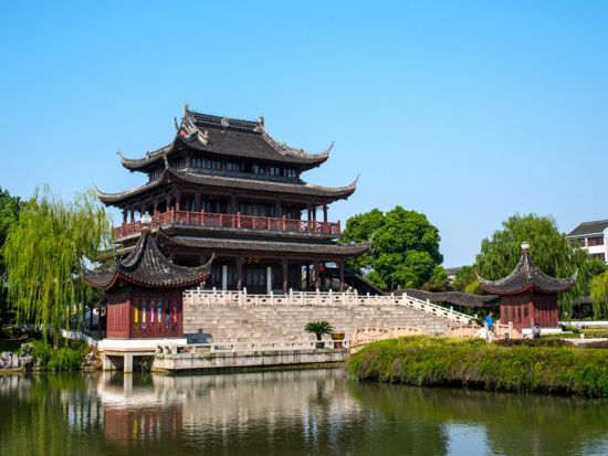 【プライベート】蘇州の3大世界遺産を巡る！拙政園＋獅子林＋盤門三景 1日観光ツアー＜日本語ガイド／昼食付＞