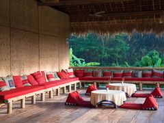 Lisu_Lodge_guest_house_balcony_2