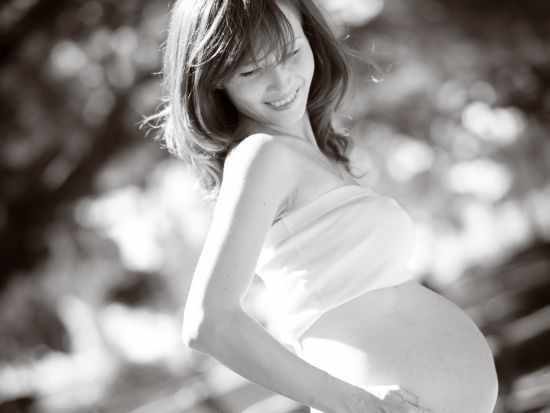 ハワイ　マタニティフォト　経験豊富なカメラマンが撮影！リラックスした雰囲気で安心＜マジックアイランド／カカアコ／カイマナビーチ＞ 