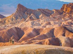 USA_Las Vegas_Death_Valley_shutterstock_385947175