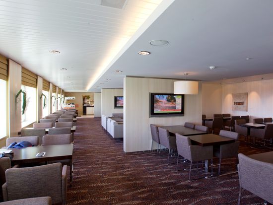 TS_ships_Star_BusinessLounge_001