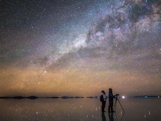 ウユニ塩湖丸ごと観光ツアー 夕日＆星空＆朝日すべてを観賞！＜混載／昼食／英語ガイドorスペイン語ドライバー／ウユニ発＞