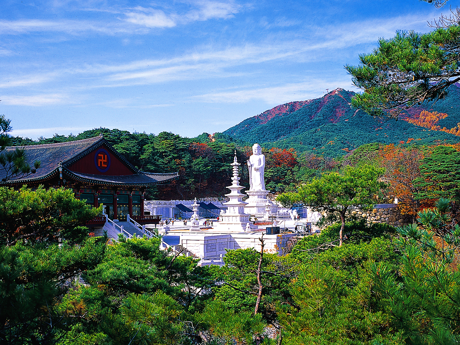 Donghwasa temple 1