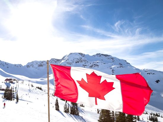 Canada_Whistler_shutterstock_533849194