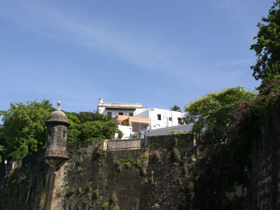 サンフアン　オールドサンフアン＆ショッピングツアー＜英語又はスペイン語ガイド/サンフアン発＞