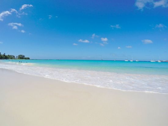 バルバドス　ハリソンズ洞窟＆ビーチツアー＜英語ガイド／バルバドス発＞