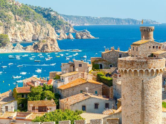 コスタ・ブラバ　1日観光ツアー ＜昼食＆1ドリンク付き／英語ガイド＞