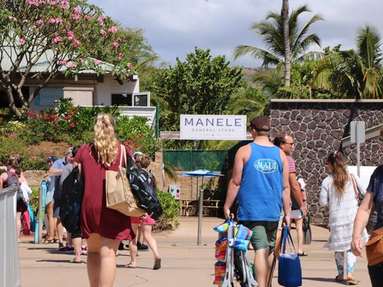 ラナイ島行きフェリーチケット　古代ハワイアンの伝説が残る島へ＜片道・往復／マアラエア港発着＞