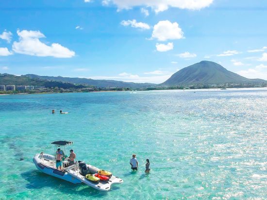 マウナルア湾パラダイスサンドバー　シュノーケリングクルーズ　静かな遠浅ビーチでSUPや水中スクーター、ウミガメウオッチを満喫！＜午前・午後／英語クルー＞