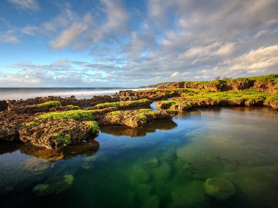 Guam_narajan Natural Pool _shutterstock_424174249