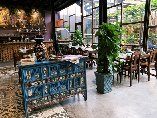 【貸切】タオディエンを巡るショッピングツアー　人気カゴバック店「Hana」など定番ショップへご案内 ＜半日／日本語／クアン ブイ ガーデン昼食＞