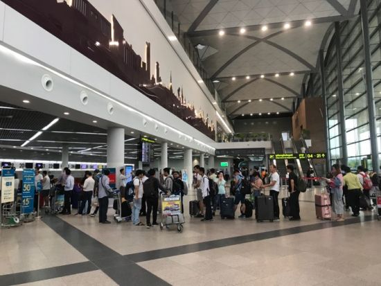 【空港送迎】プノンペン国際空港⇔プノンペン市内　VIP入国サービスオプション有＜貸切／日本語ガイド＞