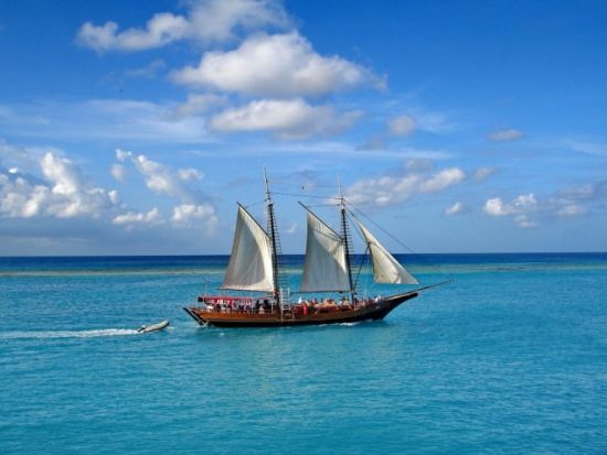 アルバ マリンスポーツ ツアー＜英語ガイド/アルバ発＞