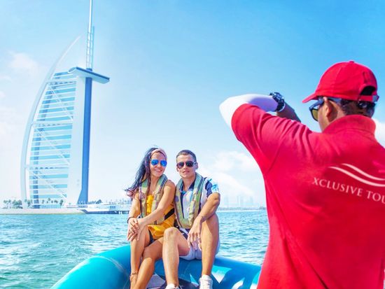 海からのドバイ観光 スピードボートツアー 観光スポットが盛りだくさん 英語ガイド ドバイ発 ドバイの観光 オプショナルツアー専門 Veltra ベルトラ