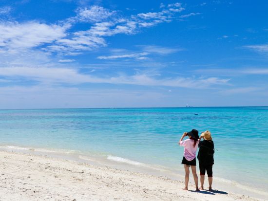 ムンガルム島　シュノーケリングツアー ＜昼食付き／日本語ガイド／コタキナバル発＞