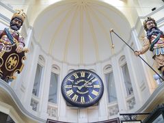 Australia_melbourne_Arcade_shutterstock_180981482