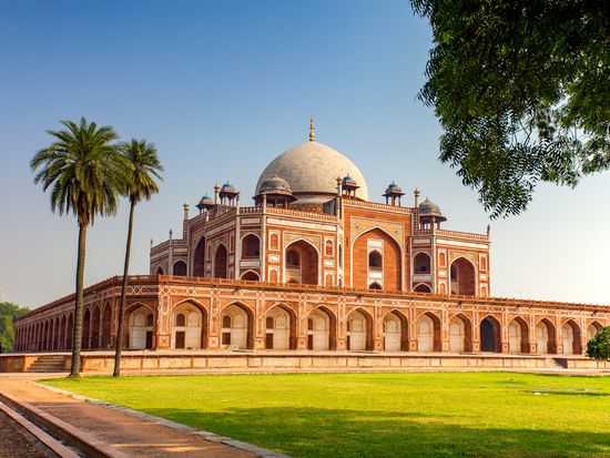 Asia_India_Delhi_Humayun's Tomb_shutterstock_512605630