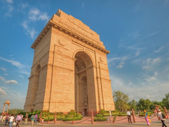 4都市周遊 3泊4日観光ツアー デリー＋アグラ＋リシケシ＋ハリドワール ヨガ体験付き＜貸切／日本語ガイド／宿泊＆食事付き／デリー空港発着＞