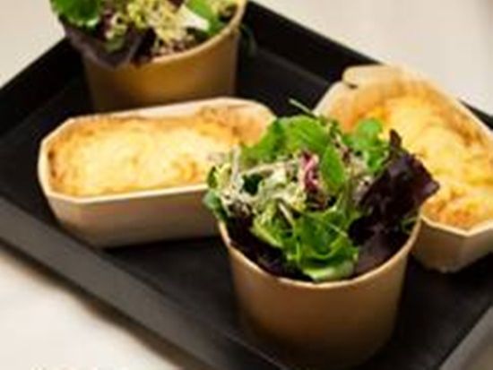 パリナイトツアー　エッフェル塔入場 ＆フレンチディナー＋セーヌ川クルーズ＜夕食付き／現地集合解散／日本語オーディオガイド＞by ParisCityVision