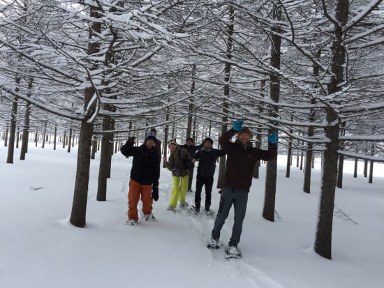 スノーシュー半日ツアー モエレ沼公園4時間コース イサム・ノグチの作品を遊ぼう！＜12～3月／札幌中心部送迎付／札幌市＞