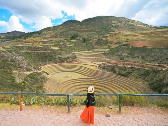 マラスの塩田＆モライ遺跡 日帰り観光ツアー☆知る人ぞ知る隠れた名店でのスペシャルランチプランあり！＜貸切／英語ガイド／昼食付／クスコ発＞