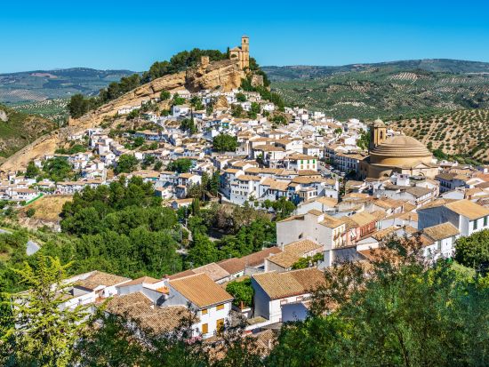 アンダルシアの白い村 モンテフリオ＆コルドバ 1日観光プライベートツアー＜ベンツ車利用／グラナダ発コルドバ着＞