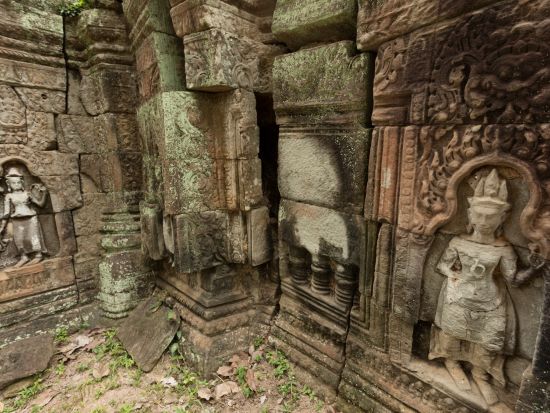 アンコール遺跡群観光ツアー 小回り＆大回りコースを巡る＜選べる時間帯／日本語ガイド＞