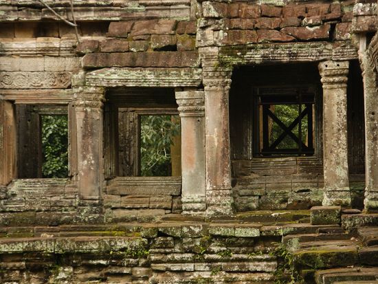 Cambodia_Siem_Reap_Prea Khan_shutterstock_414567001