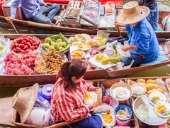 Damnoen Saduak Floating Market Bangkok