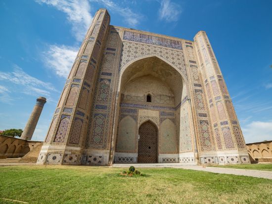 【3泊4日】青の都サマルカンドをじっくり観光☆タシュケント＆サマルカンド周遊ツアー＜日本語ガイド／食事＆ホテル付／タシュケント空港発着＞