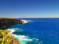 Saipan_Banzai_Cliff_Northern_Marianas_shutterstock_518250751