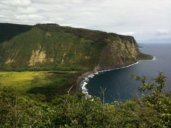 Big_waipio_vally