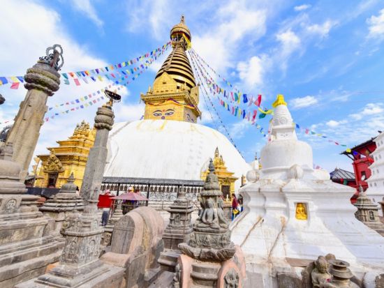 インド＆ネパール周遊7日間☆デリー＋アグラ＋ジャイプール＋カトマンズ *ナガルコットでの夕日鑑賞付＜プライベート／日本語ガイド／国内線航空券込／デリー空港発＞