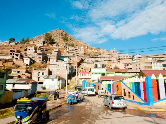 【プライベート】インカの古都プーノ 半日観光ツアー☆ウロス島訪問付きプランあり！＜英語ガイド／プーノ発＞