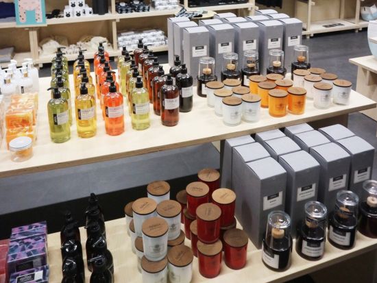 マリメッコ・アウトレットと北欧雑貨ショッピング巡り！日本語ガイドツアー＜ヘルシンキ発＞