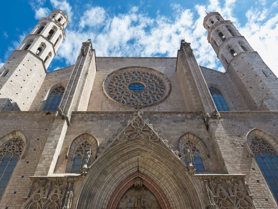 バルセロナ旧市街　ゴシック地区ウォーキングツアー　ピンチョスまたはタパスの軽食付き ＜半日／日本語＞